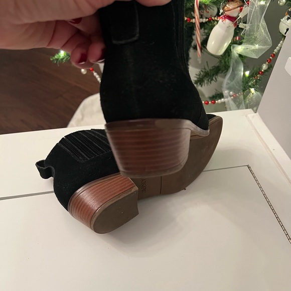 Black J. Crew Ankle Boots. - Picture 6 of 9